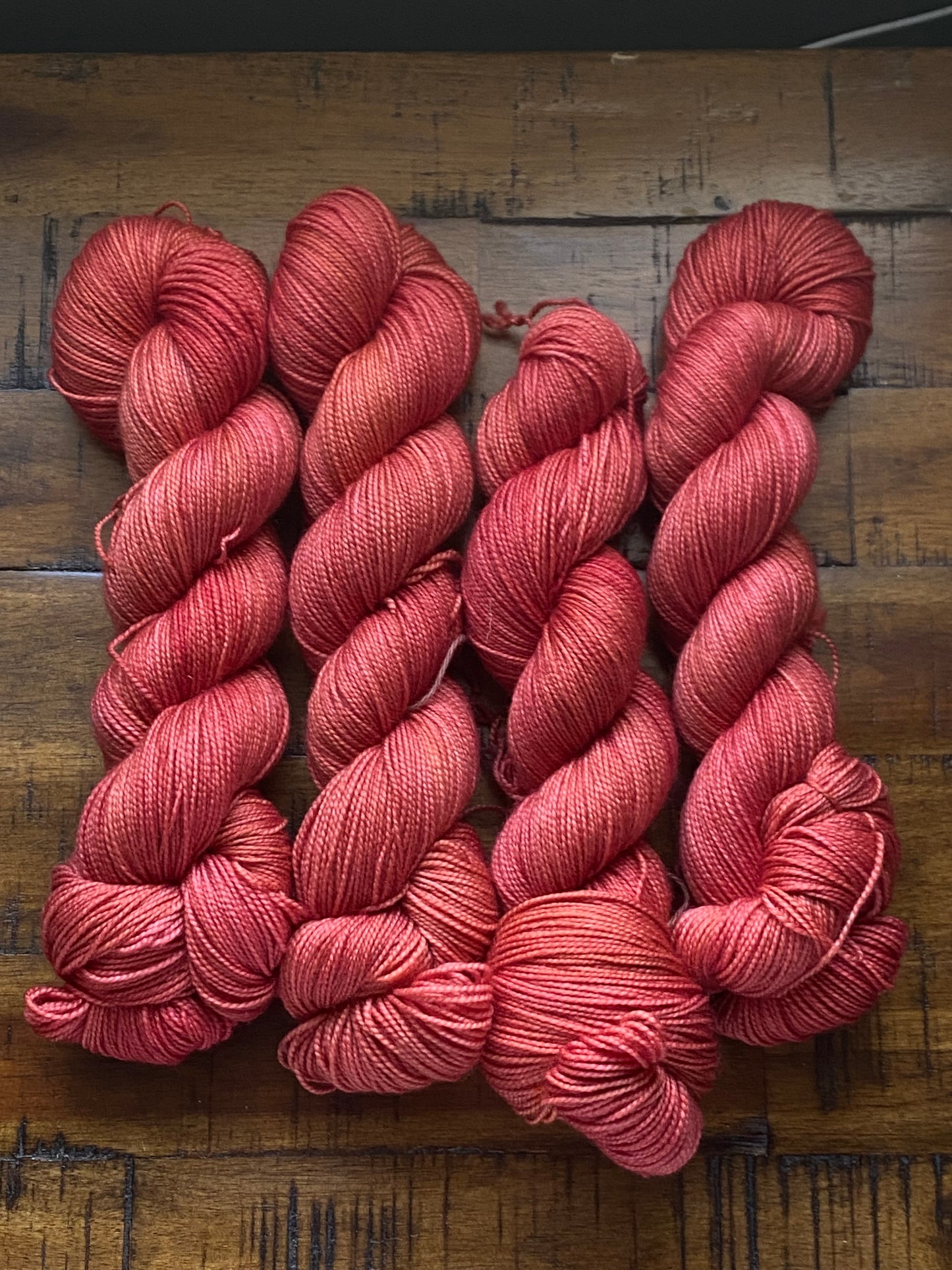 TUNA | Fingering Weight Yarn - 80% Superwash Merino, 20% Nylon - 400 Yards | 100g Skein