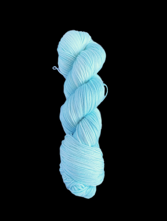 CLOUDLESS | Fingering Weight- 100% SW Merino